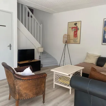 Maison 4 Avec Wifi Et Animaux Acceptes A 200m De La - Fr-1-22-304 度假居 *