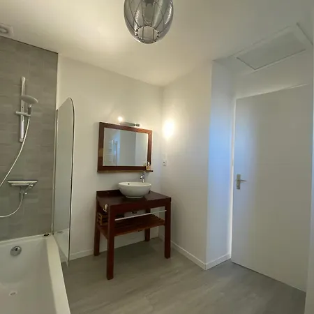 Maison 4 Avec Wifi Et Animaux Acceptes A 200m De La - Fr-1-22-304 *