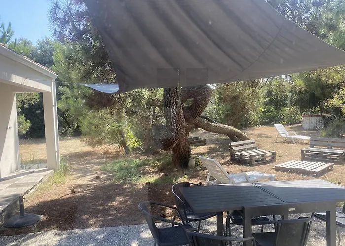 Сasa de vacaciones Maison Familiale Entre Et Pins, 13km De Sable Fin, Proche Nature, 5 Ch, Confort équipé, Animaux Ok - Fr-1-22-304