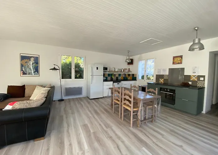 Сasa de vacaciones Maison Familiale Entre Et Pins, 13km De Sable Fin, Proche Nature, 5 Ch, Confort équipé, Animaux Ok - Fr-1-22-304 La Tranche-sur-Mer